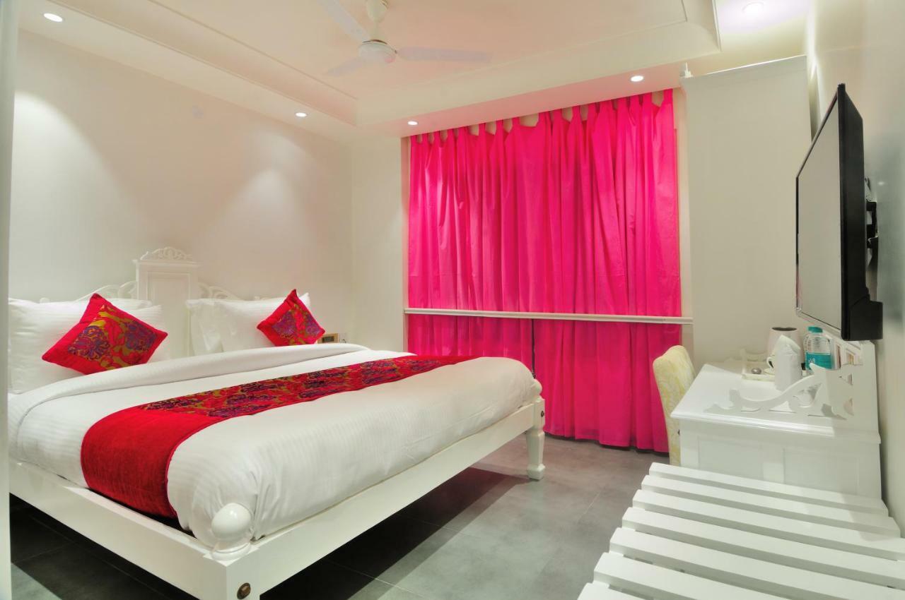 The Pinky Villa - Heritage Boutique Suites New Delhi Exteriör bild