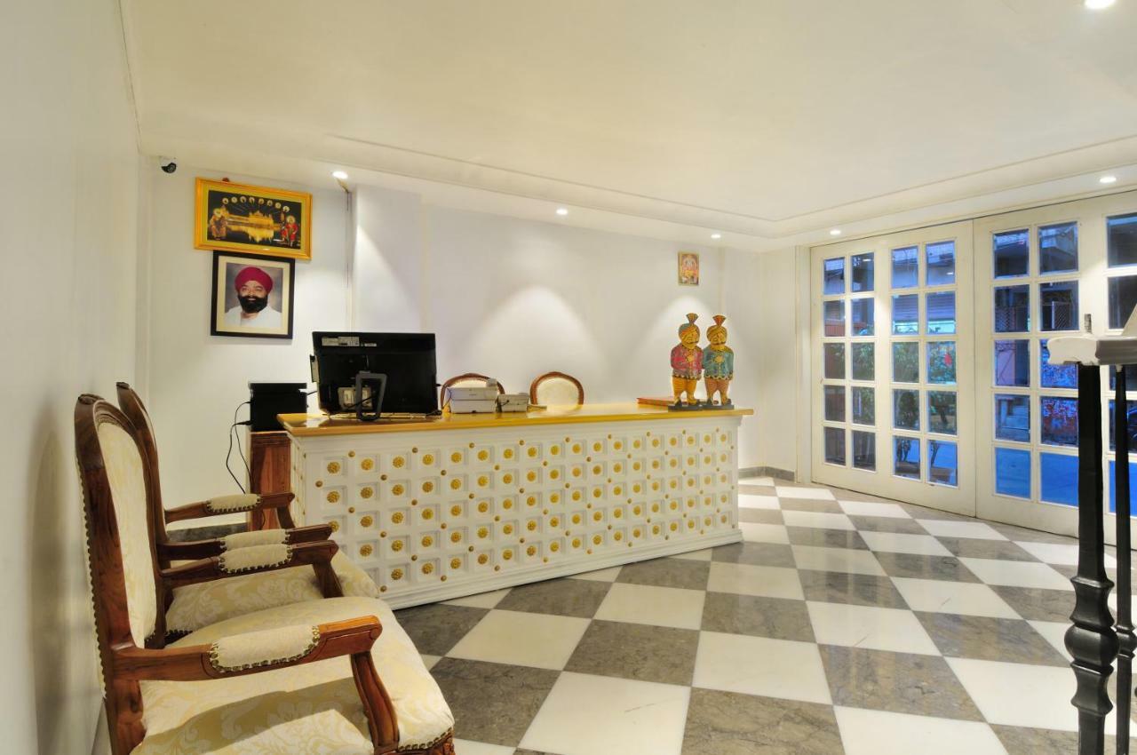The Pinky Villa - Heritage Boutique Suites New Delhi Exteriör bild
