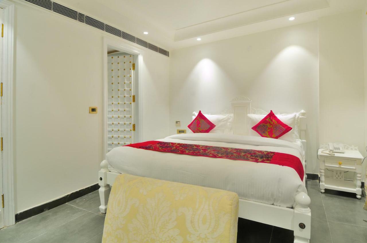 The Pinky Villa - Heritage Boutique Suites New Delhi Exteriör bild
