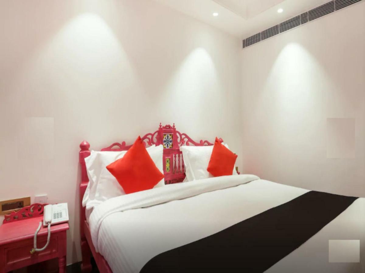 The Pinky Villa - Heritage Boutique Suites New Delhi Exteriör bild