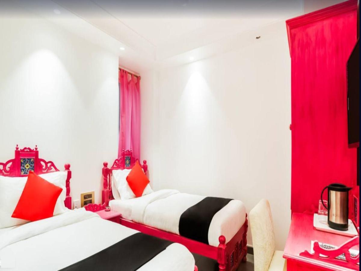 The Pinky Villa - Heritage Boutique Suites New Delhi Exteriör bild